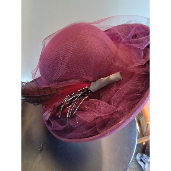 Miss Bierner Michael Howard‎ Burgundy Wool Felt Wide Brim Veiled Feather Hat NWT main image 7